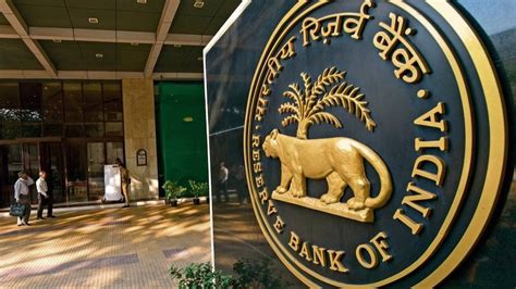 Complaints Under RBI’s Ombudsman Schemes Rise 68% To Over 7 Lakh Crore ...