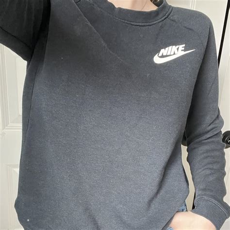 Nike Women's Black and White Sweatshirt | Depop