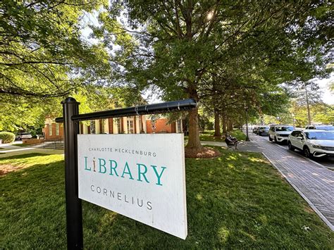 19986 Oak Leaf Circle: 55+ Living in Twin Oaks, Cornelius NC