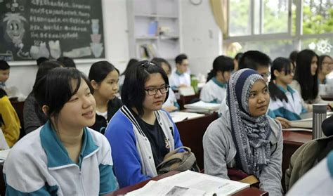 泰国公立高中夏令营团综合报道-留学生教育学院