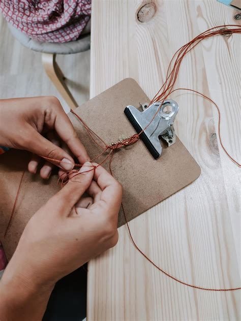 Makramee Schmuck-Workshop: Armband, Fußband, Kette knüpfen mit ...