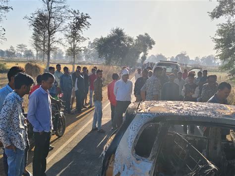 Car crashes into tree, catches fire in Balaghat: 24-year-old victim ...