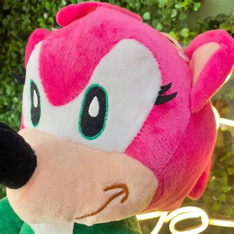 Super-sized Sonic Plush Toys (75 cm)