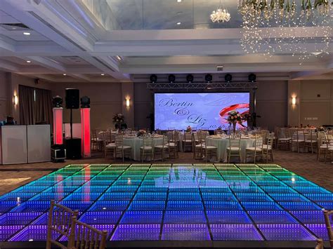 Popular Banquet Dance Floor - To Present a Glittering Feast
