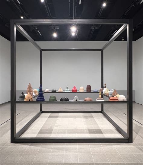 REVIEW // Shahpour Pouyan: My Place is the Placeless - The Courtauld