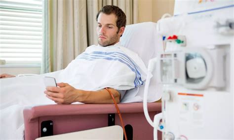 Combining CRRT circuits with ECMO prolongs circuit life despite ...