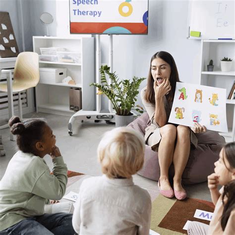 Linguagem infantil: quando se preocupar? - Dra. Stella Cristiny