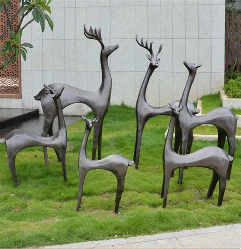 深圳玻璃钢抽象小鹿动物雕塑生产厂家_中科商务网