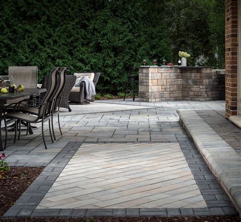 Design Ideas: Accenting with Paver Patterns | Paving design, Garden ...