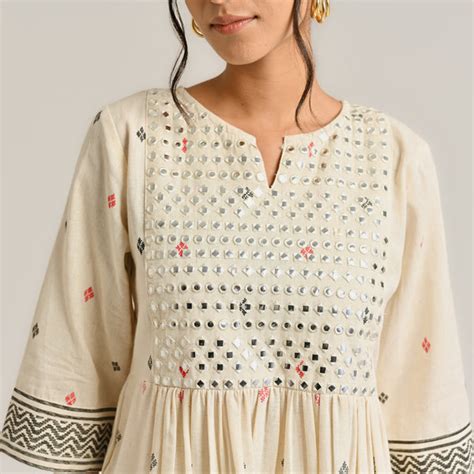 Ethnic Wear - Shop Indian Ethnic Wear for Women & Girls at Low Prices ...