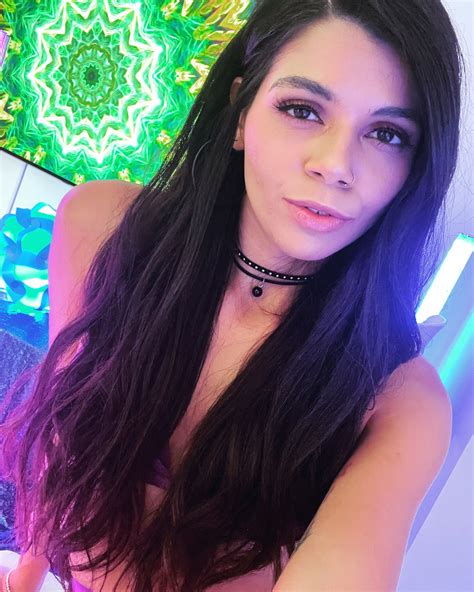 TW Pornstars - Harley Haze. Twitter. 👸🏻👸🏻👸🏻. 11:05 PM - 10 Aug 2022