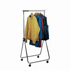 stand porta abiti stand porta abiti pieghevole 110 manutan italia stand porta abiti stand porta abiti pieghevole 110 manutan italia
