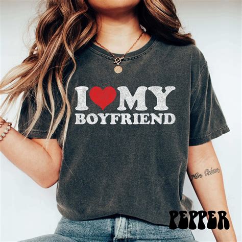 I Love My Boyfriend T-shirt, Comfort Colors I Heart My Boyfriend Shirt ...