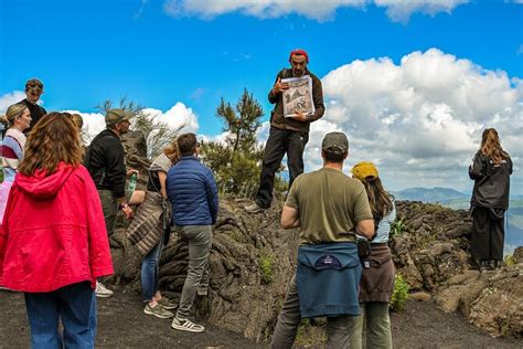 Vesuvius and Pompeii Day Trip from Naples - Hellotickets
