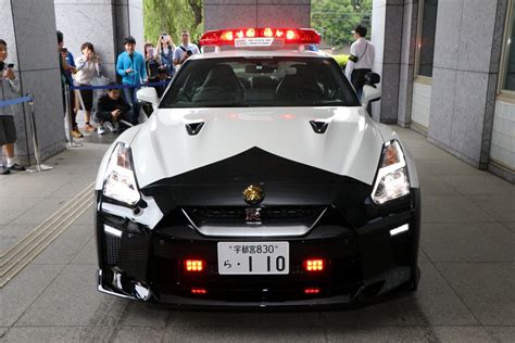 Nissan GT-R Becomes Japan's Most Awesome Police Car: Godzilla the Cop ...