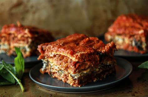 The Best Meat Lasagna ? Gluten, Dairy and Egg Free  