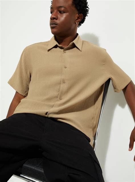 Buy URB_N Men Textured Slim Fit Shirt Online at just Rs. 899.0 ...