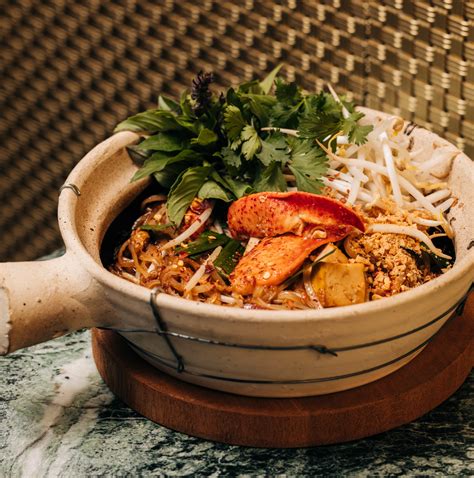 Inside Charis Listening Bar in Bridgeport | Eater Chicago