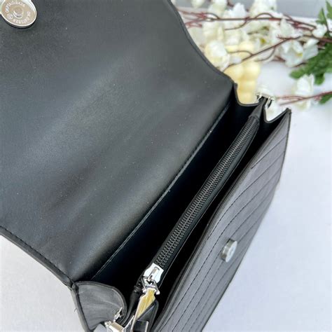 Top Handle Sling Bag – ILLUNIQ