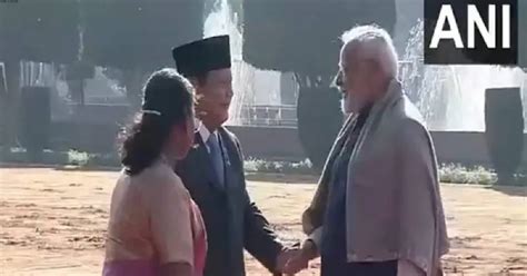 Indonesian President Prabowo Subianto receives ceremonial welcome in ...