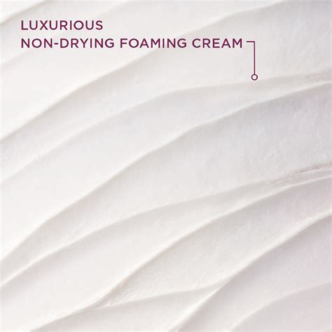 POND'S Bright Beauty Anti-Dullness Facewash with Vitamin B3 – POND'S India