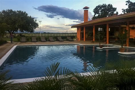 Venezuela intenta impulsar su gran potencial turístico como motor ...