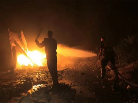 Riot Police officers in action in Paraguay - June 23, 2012 | The ...