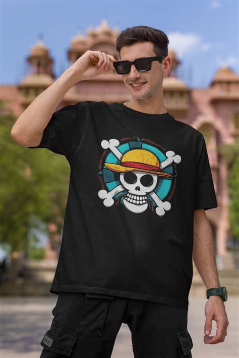 Straw Hat Pirate: Monkey D Luffy- Oversized T-Shirts by ANTHERR