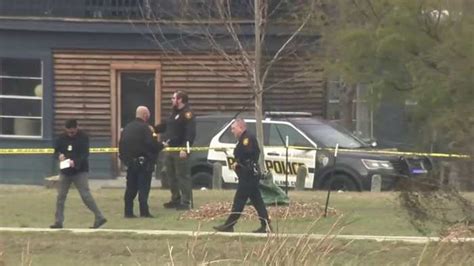 Park police officer shoots man who drove car into lake, approached her ...