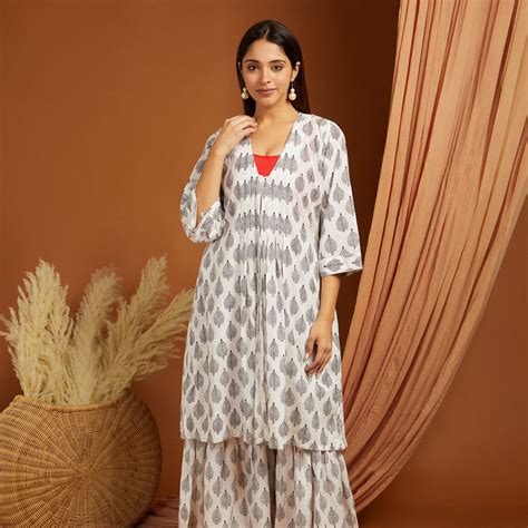 The Loom - Online Shopping For Women Clothing & Accessories