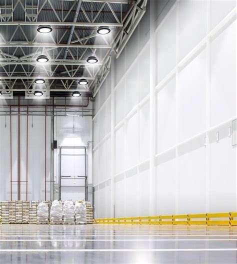 Philips_BY221P_LED_Highbay_light.jpg?v=1767099555