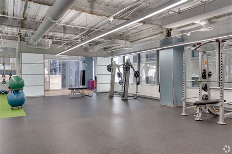 200 N LaSalle St, Chicago, IL 60601 - 200 N LaSalle | LoopNet