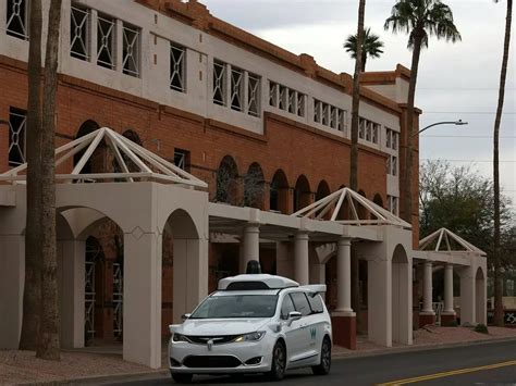 Autonomous Cars Have Just Been Cleared To Run As A Cab-Sharing Service ...