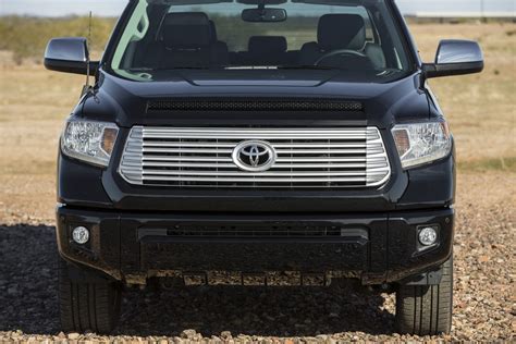2014 Toyota Tundra Gets Redesigned - autoevolution