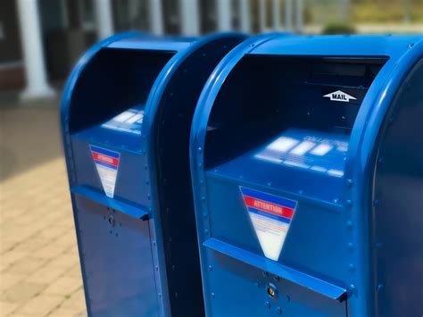 Men seeking master keys for blue mail boxes plead guilty to robbing ...