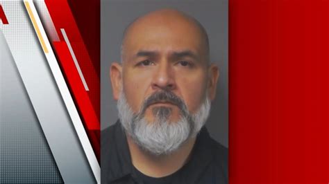 Former Balcones Heights police lieutenant arrested on tampering with ...