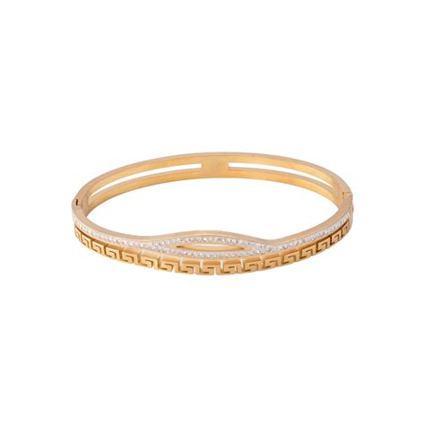 Buy Multi Stone Q Clasp Bracelet online- Palmonas – PALMONAS