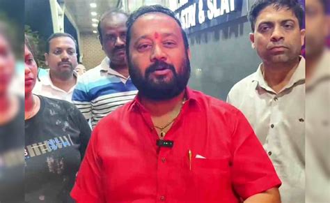 कल्याण में MNS नेता का हंगामा, गेमिंग जोन कर्मचारी को थप्पड़ मारते हुए ...