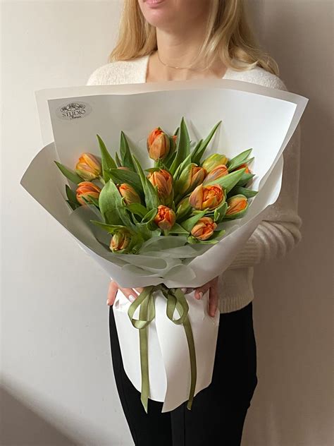 Bouquet of 15 orange peony tulips - buy with delivery in Kiev - best ...