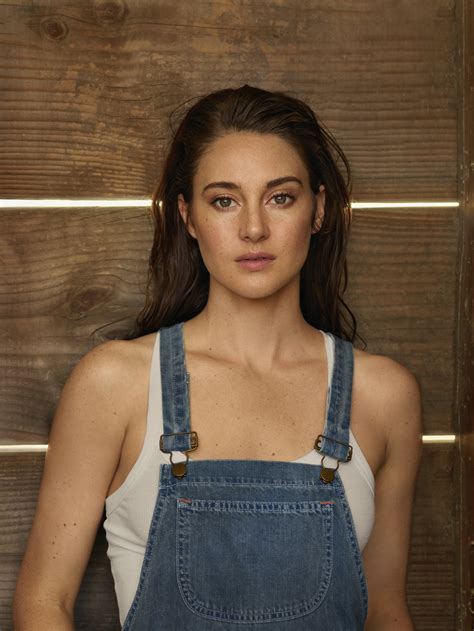 HQ Hot Pictures — Shailene Woodley