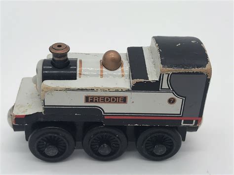 Fearless Freddie Thomas the Train Wooden Railway | Ubuy India