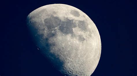 Lunar illusion! Why does Moon look bigger on some nights? | Tech News ...