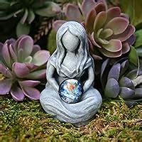 Buy GHFF Gaia Holding The Earth Goddess Statue,Mother Earth Resin ...