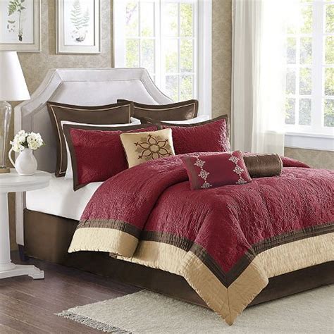 Joslyn 9 pc. Queen Comforter Set - Red (Red) : Amazon.in