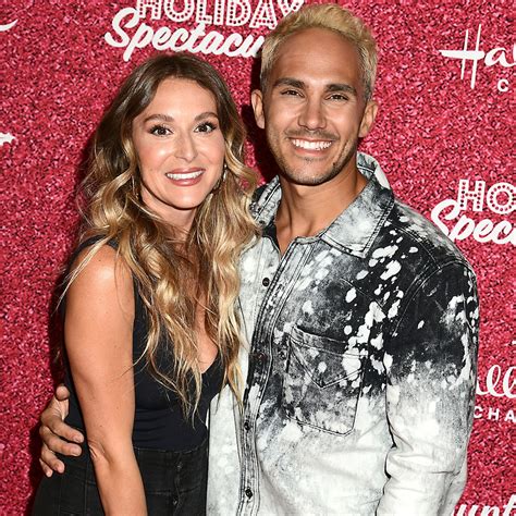 Why Alexa PenaVega & Husband Carlos PenaVega Made Last Name