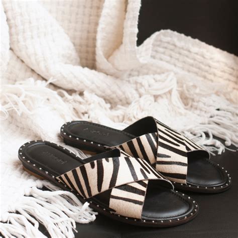 Refresh Your Summer Wardrobe with AUZORI's Versatile Footwear Picks ...