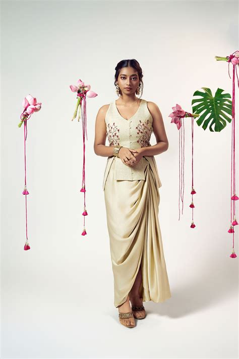 Best Textile Store Near Cochin Airport | Poonolil Silks – Page 2