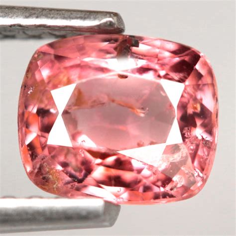 【天然スピネルルース 0.94ct:3680】非加熱 ミャンマー産 尖晶石 Natural Spinel 裸石 標本 鉱物 宝石 ...