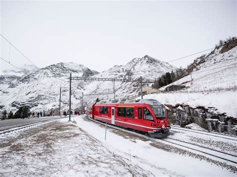 Alpine Train at Christmas on TV | Channels and schedules | tv24.co.uk