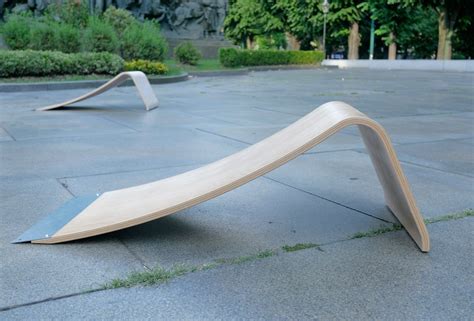 Buy Graw Jump Ramps G35 for Skateboard, BMX and More - 14" Wooden ...